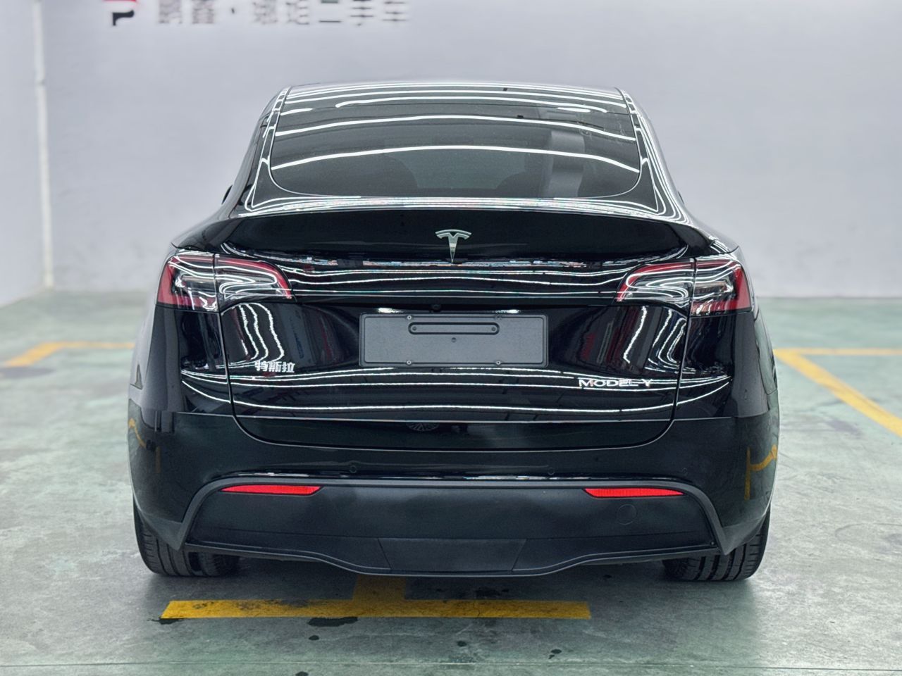 Model Y 2021 Standard Range RWD photo 3