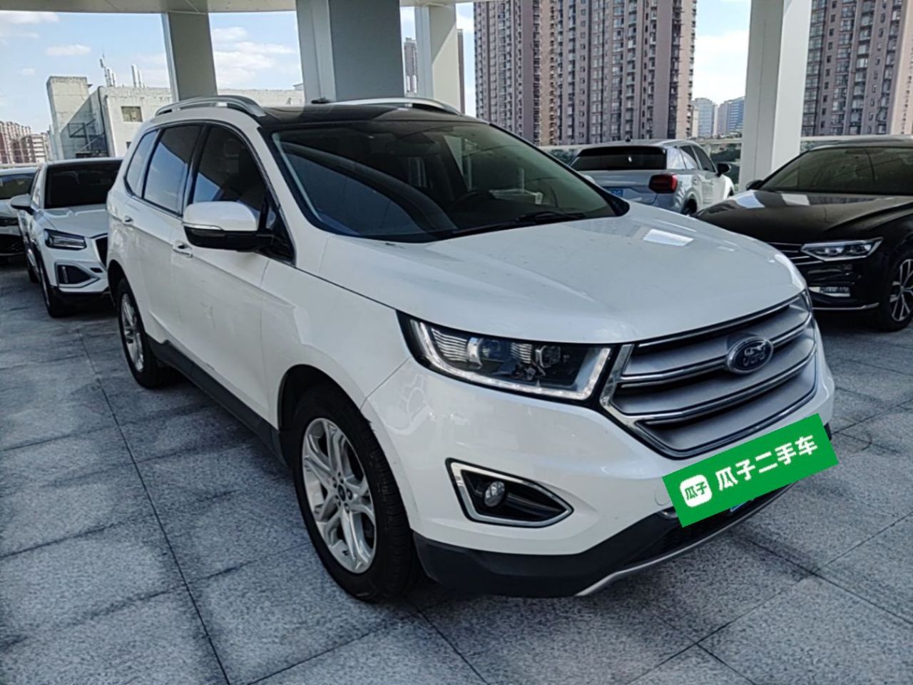 Edge 2016 EcoBoost 245 RWD 7-Seater photo 3