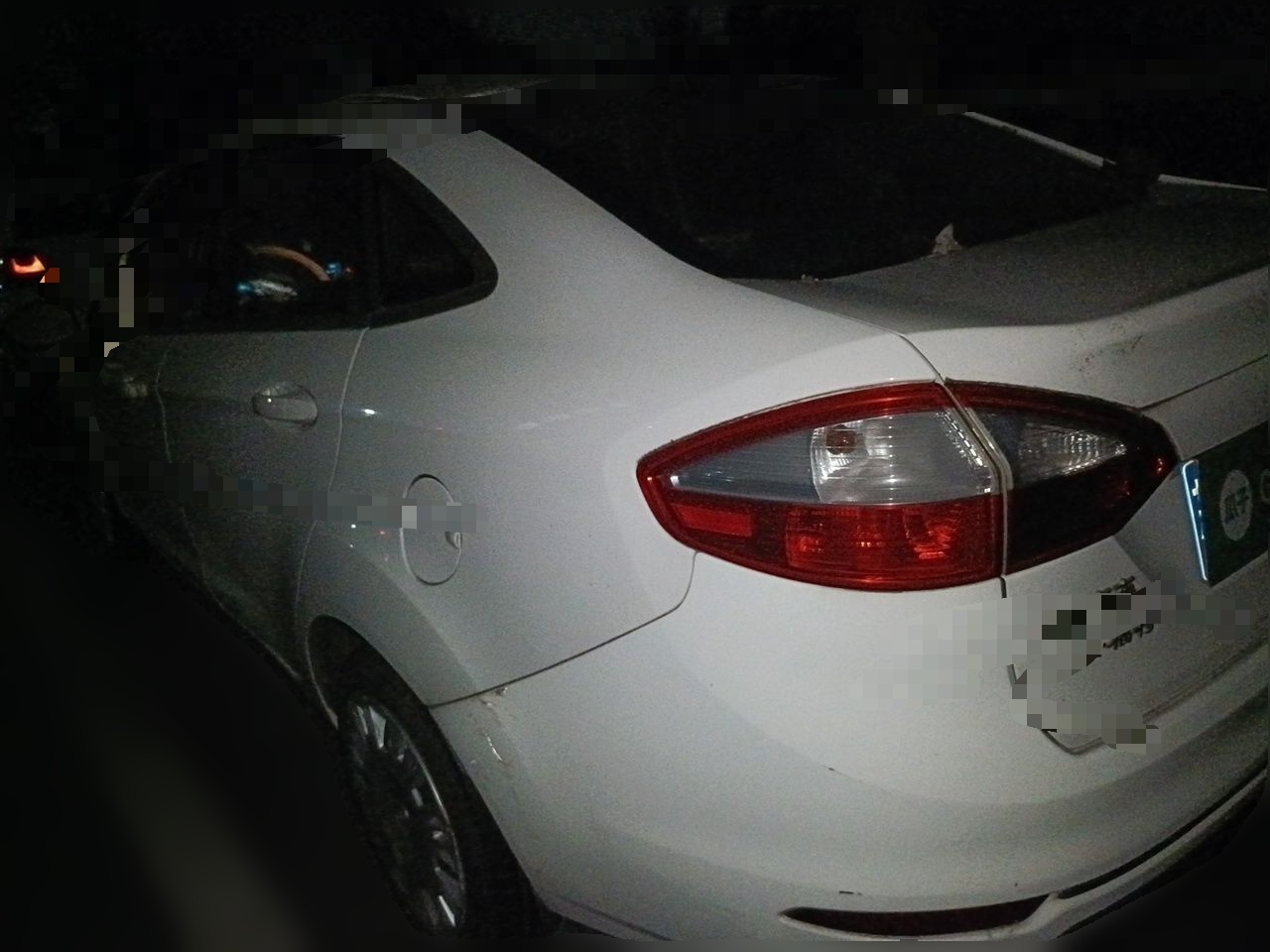 2013 Sedan 1.5L MT photo 4