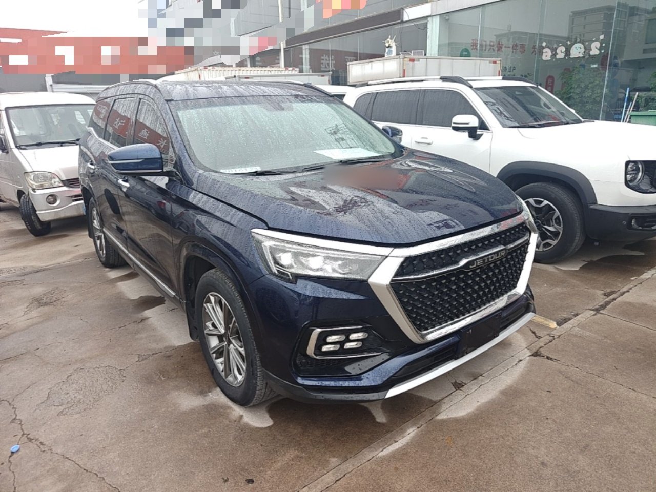 X95 2020 1.5T MT Discovery 7-Seater photo 3