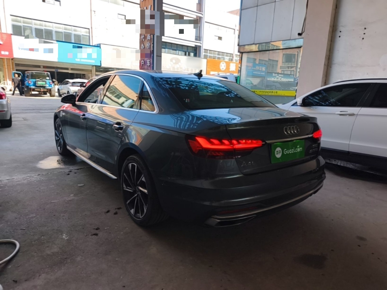 A4L 2022 40 TFSI Luxury photo 4