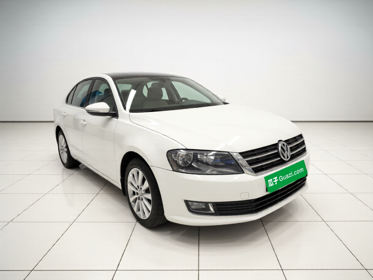 Lavida 2013 Facelift Classic 1.6L AT Comfort photo 3
