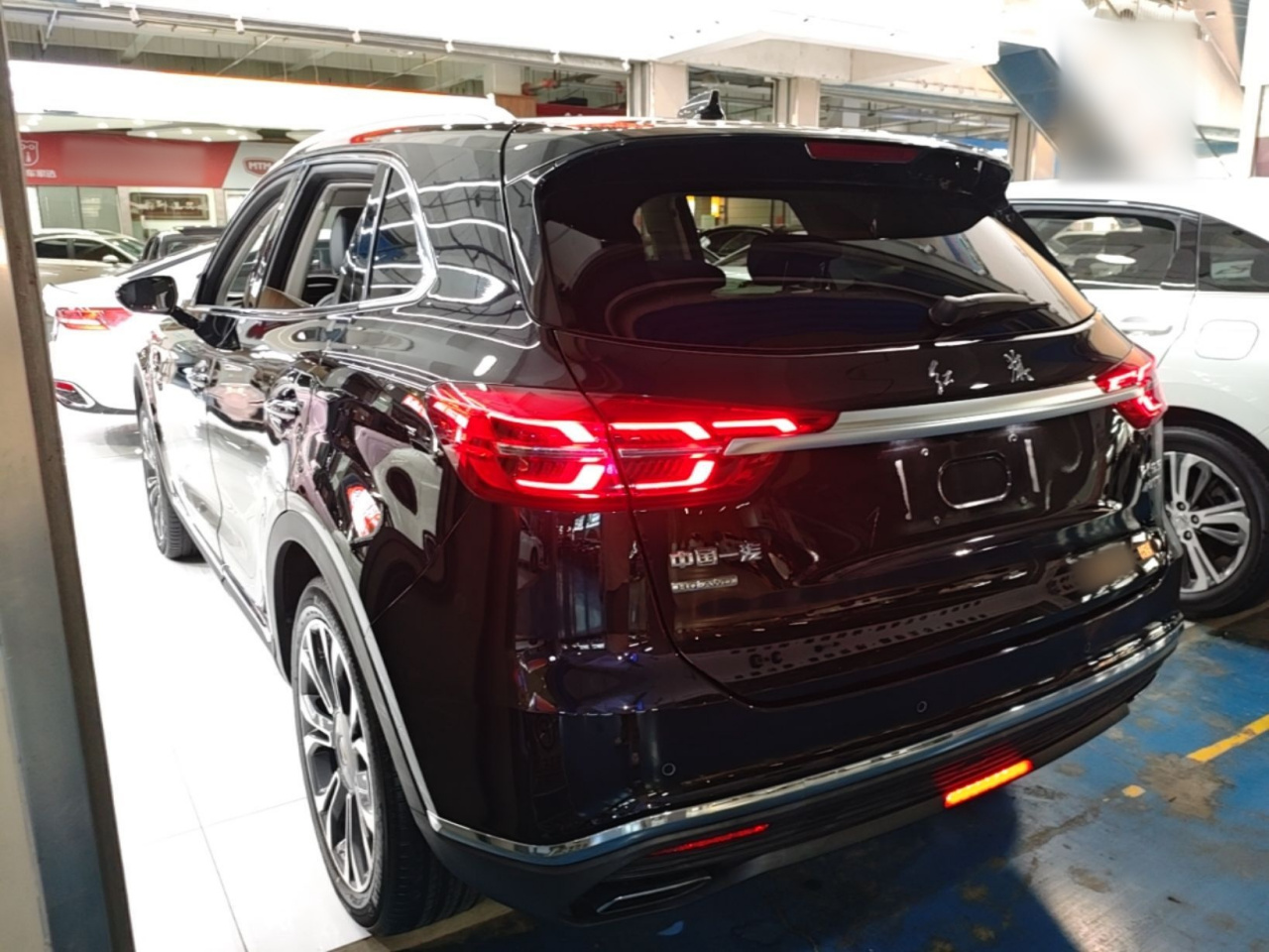 HS5 2019 2.0T Connected AWD photo 4
