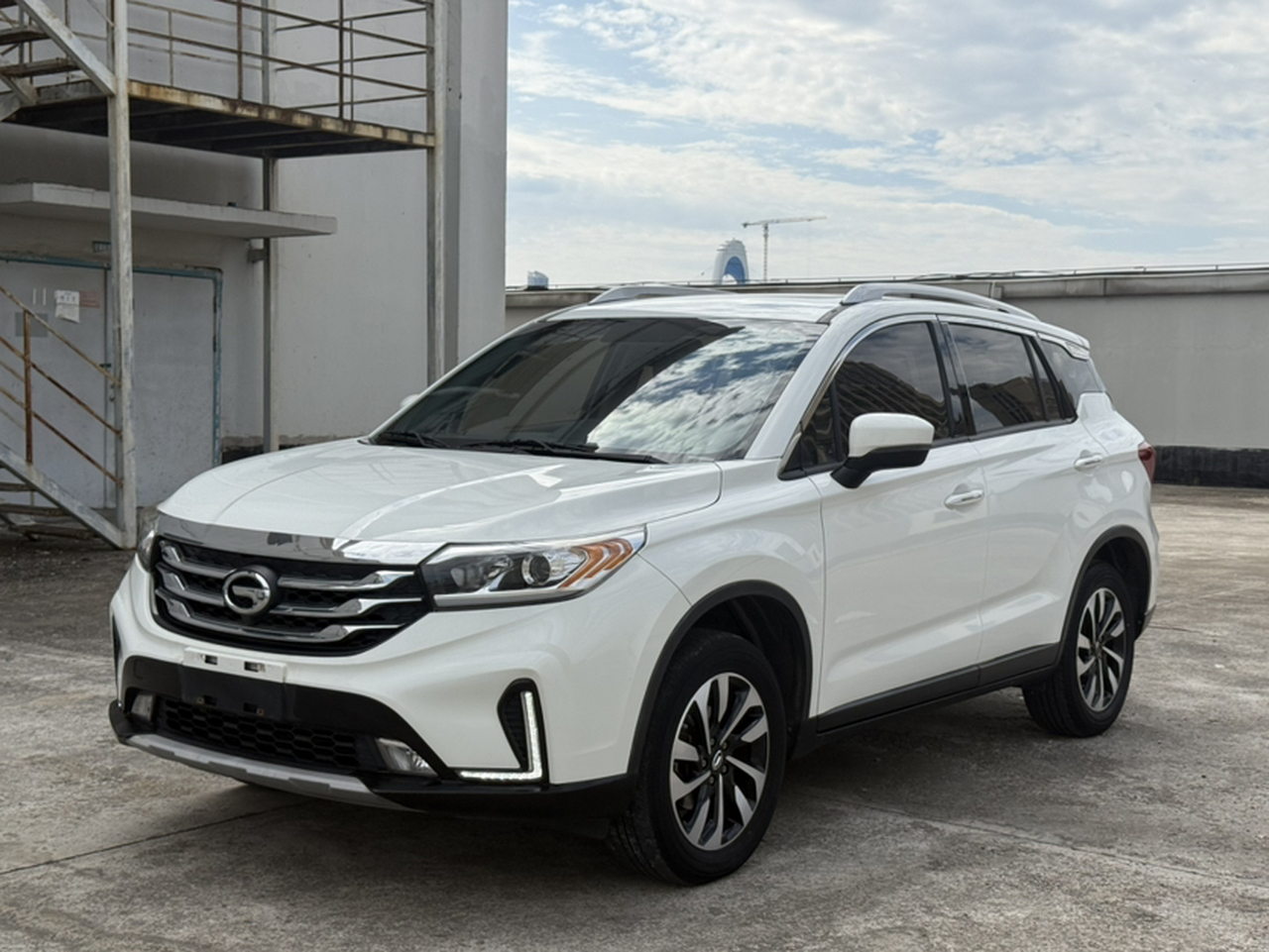 GAC Trumpchi GS4 2018 200T G-DCT RWD Elite