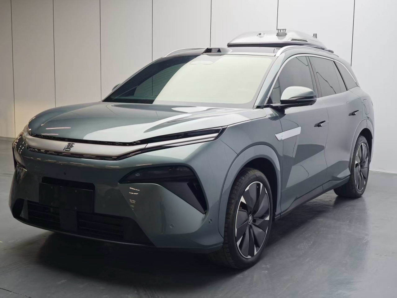 Tang L 2025 DM 175KM