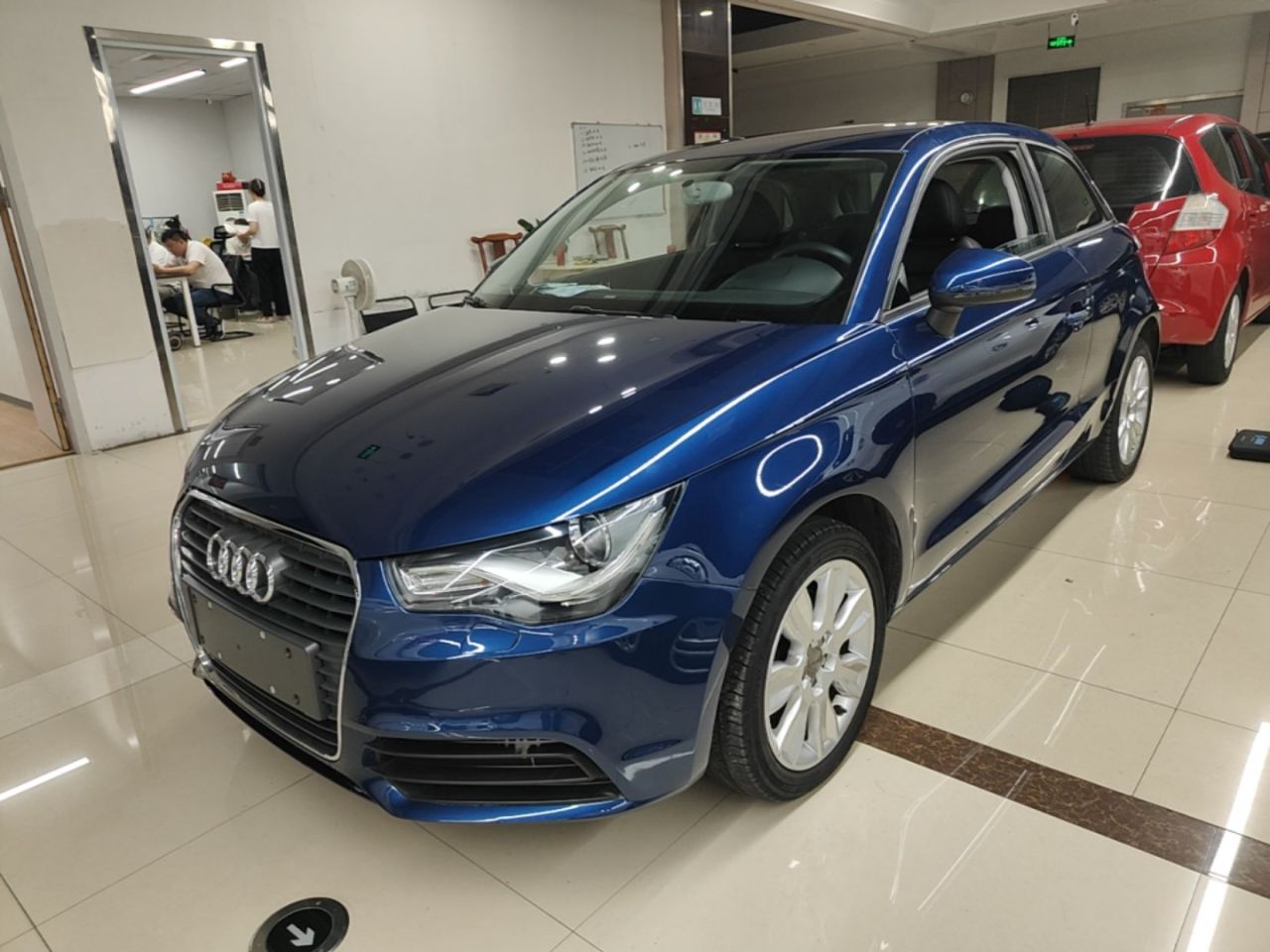 A1 2014 30 TFSI Tech