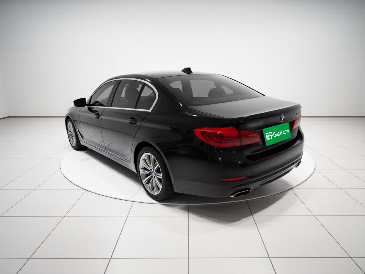 5 Series 2018 528Li Special photo 4