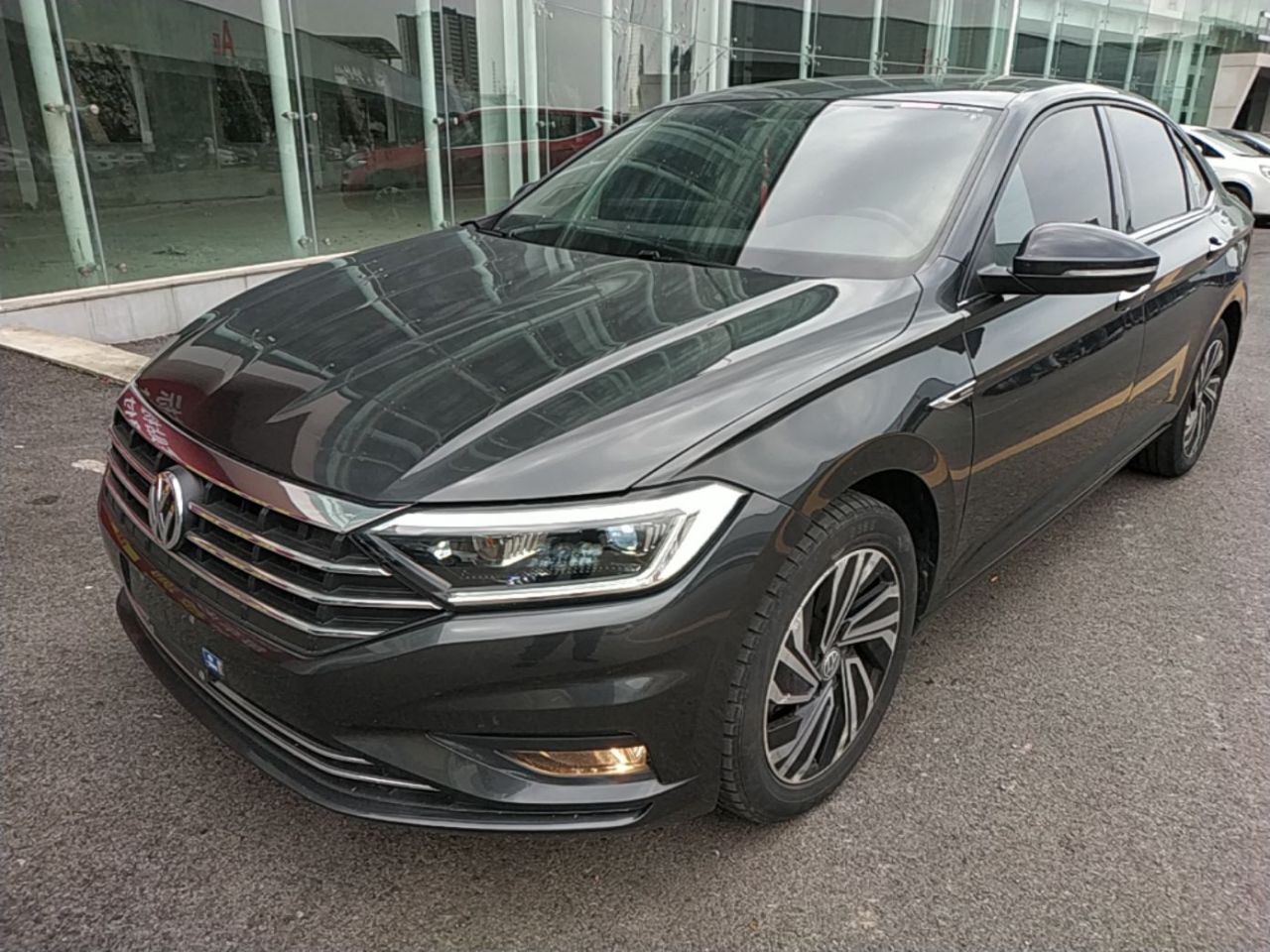 Sagitar 2021 200TSI DSG