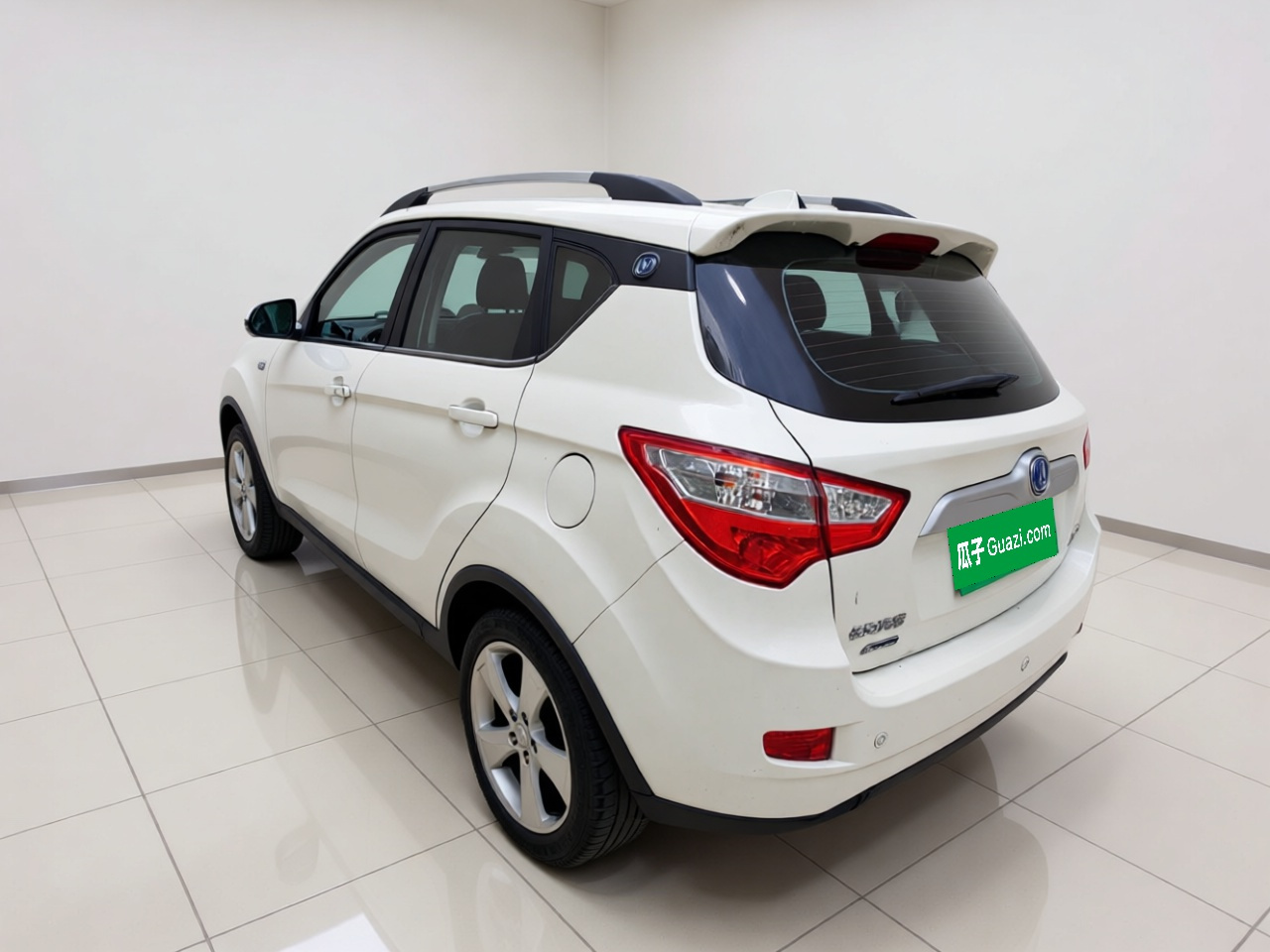 CS35 2016 1.6L AT Premium China V photo 4