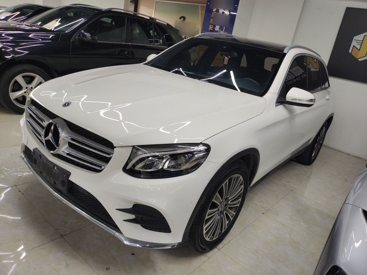 GLC 2017 GLC 260 4MATIC Dynamic