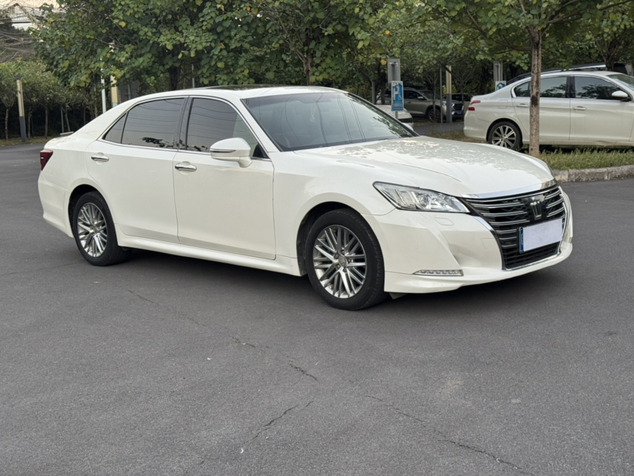 Crown 2017 2.0T Sport photo 5