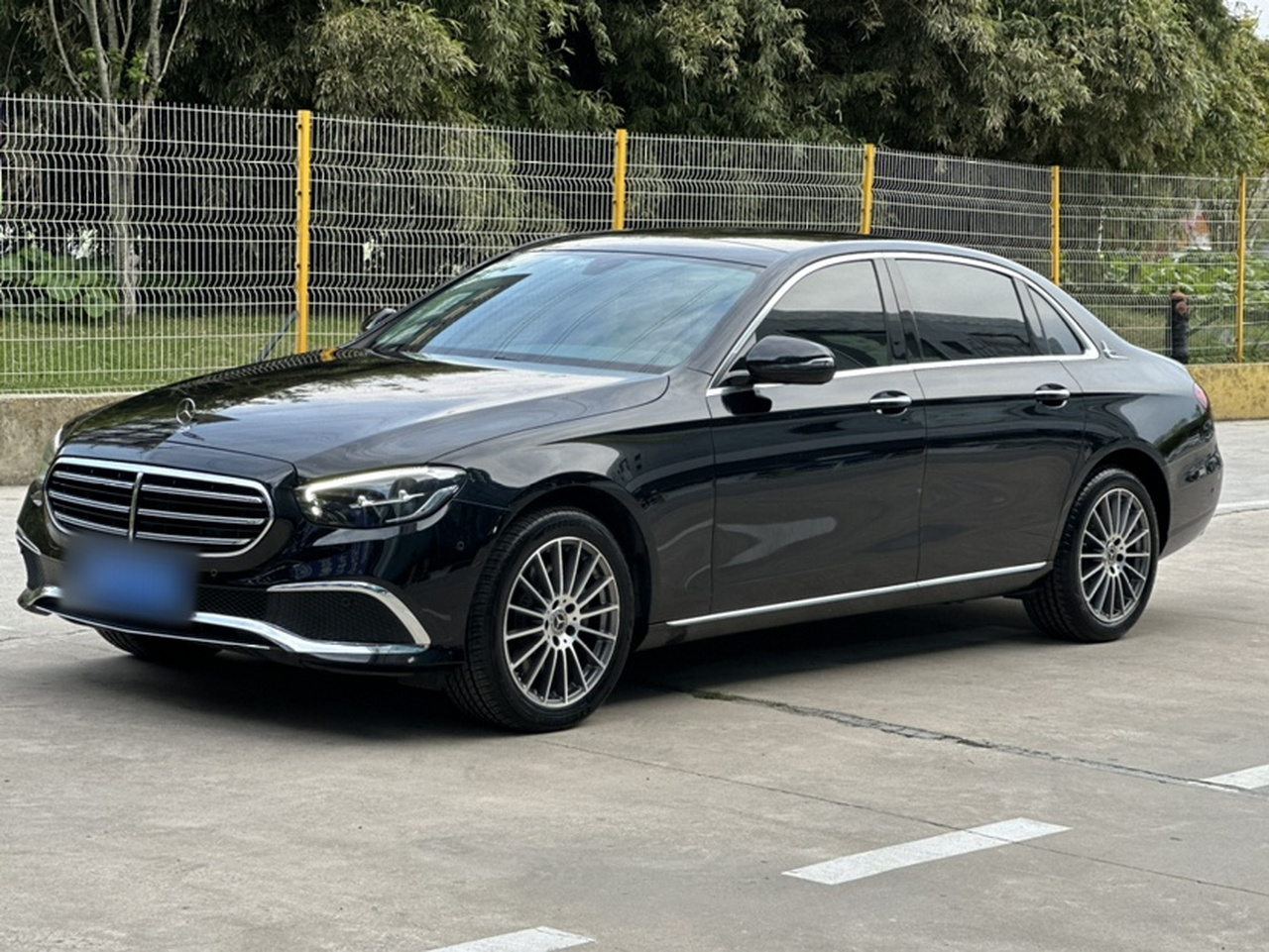 E-Class 2022 E 260 L