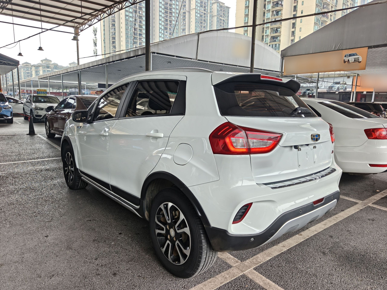 Vision X3 2017 1.5L MT Elite photo 4
