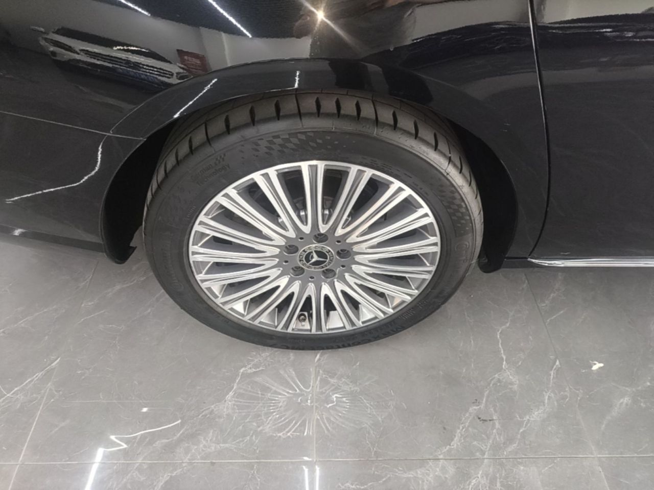 E-Class 2023 Facelift E 300 L Luxury photo 3