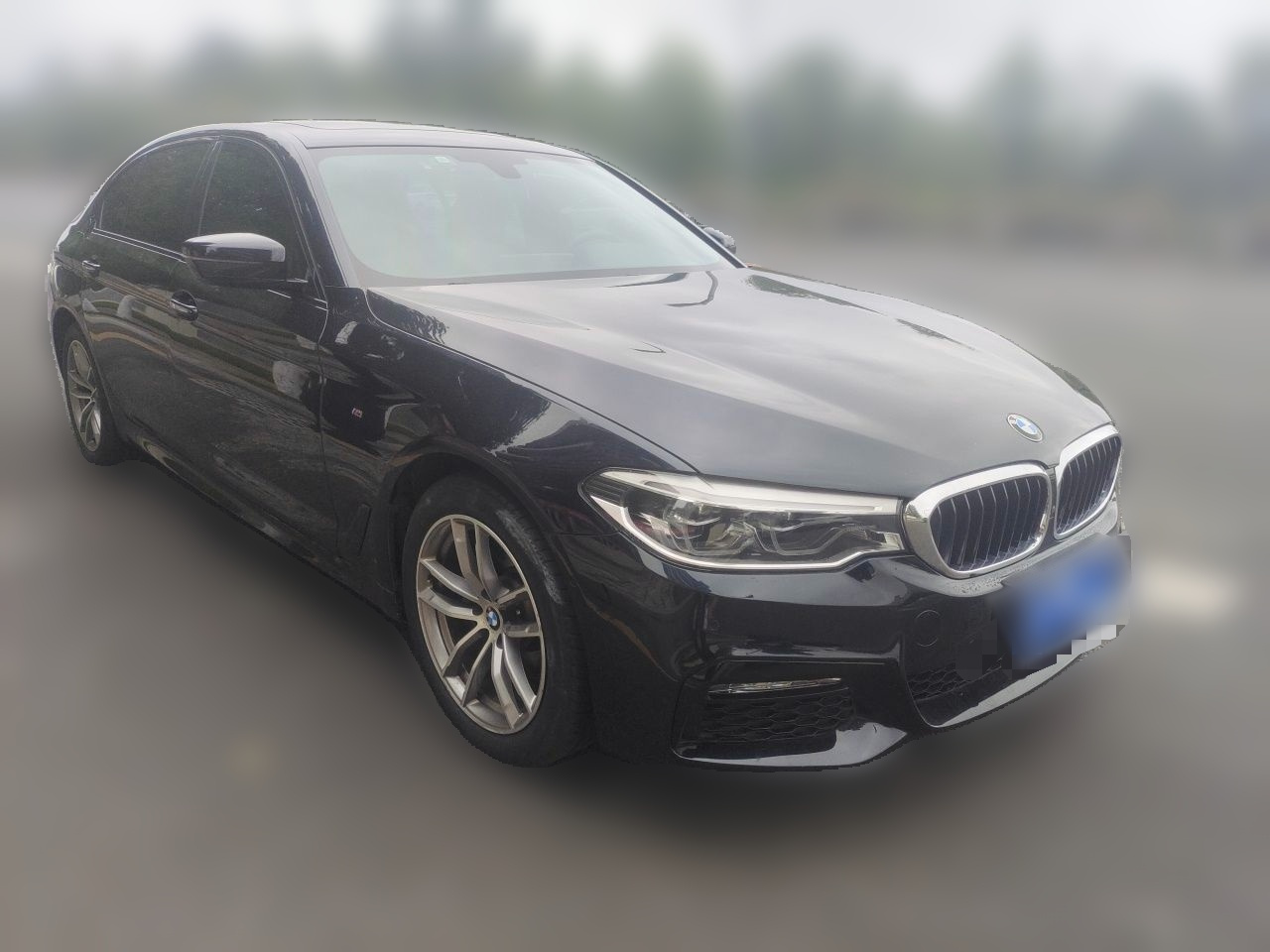 5 Series 2018 525Li M Sport Package photo 3