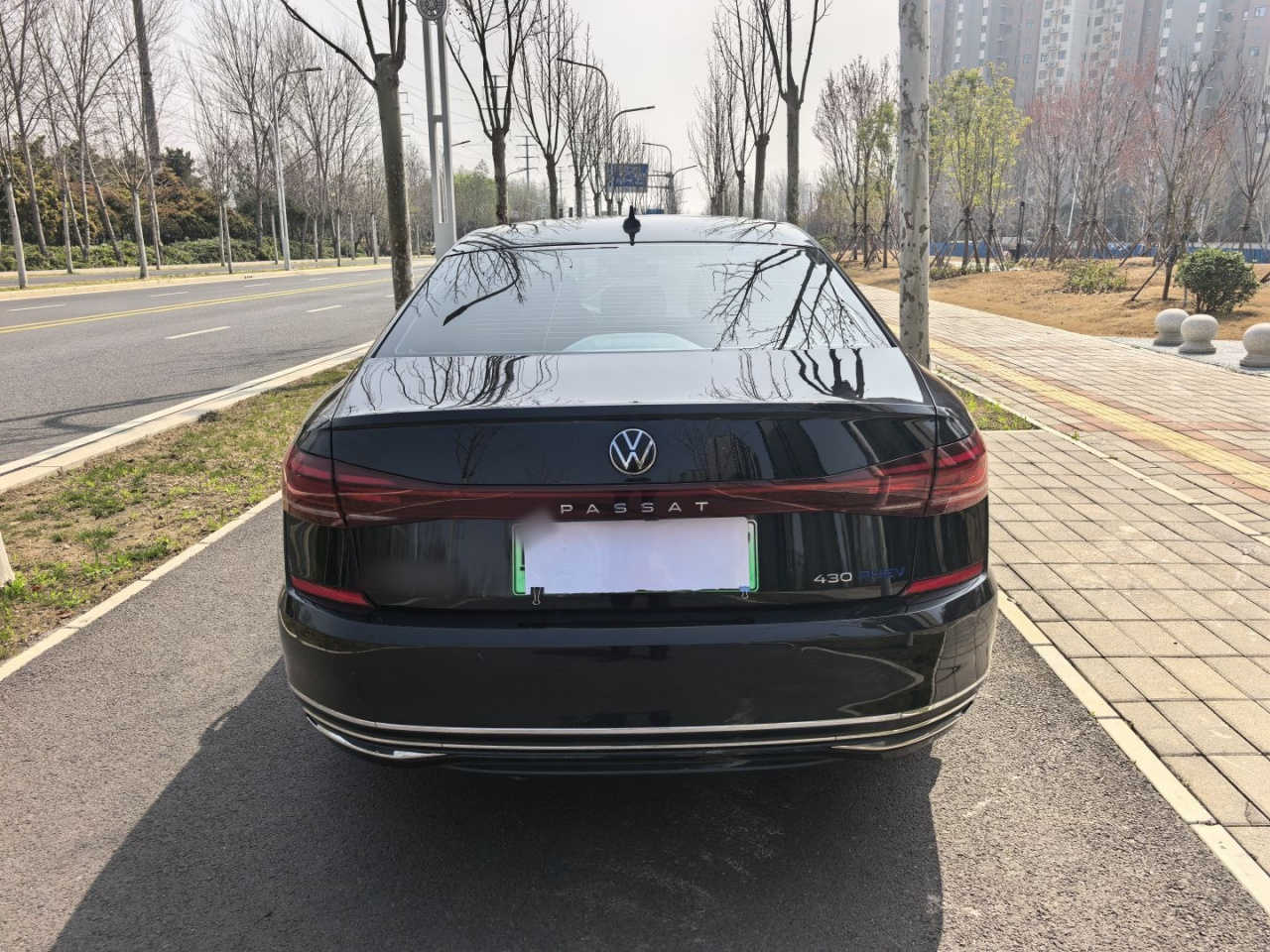 Passat EV 2022 430PHEV Hybrid Luxury photo 4