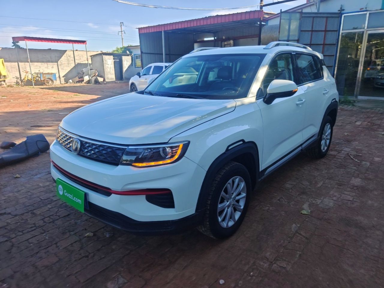 CS35PLUS 2021 1.6L CVT Elite