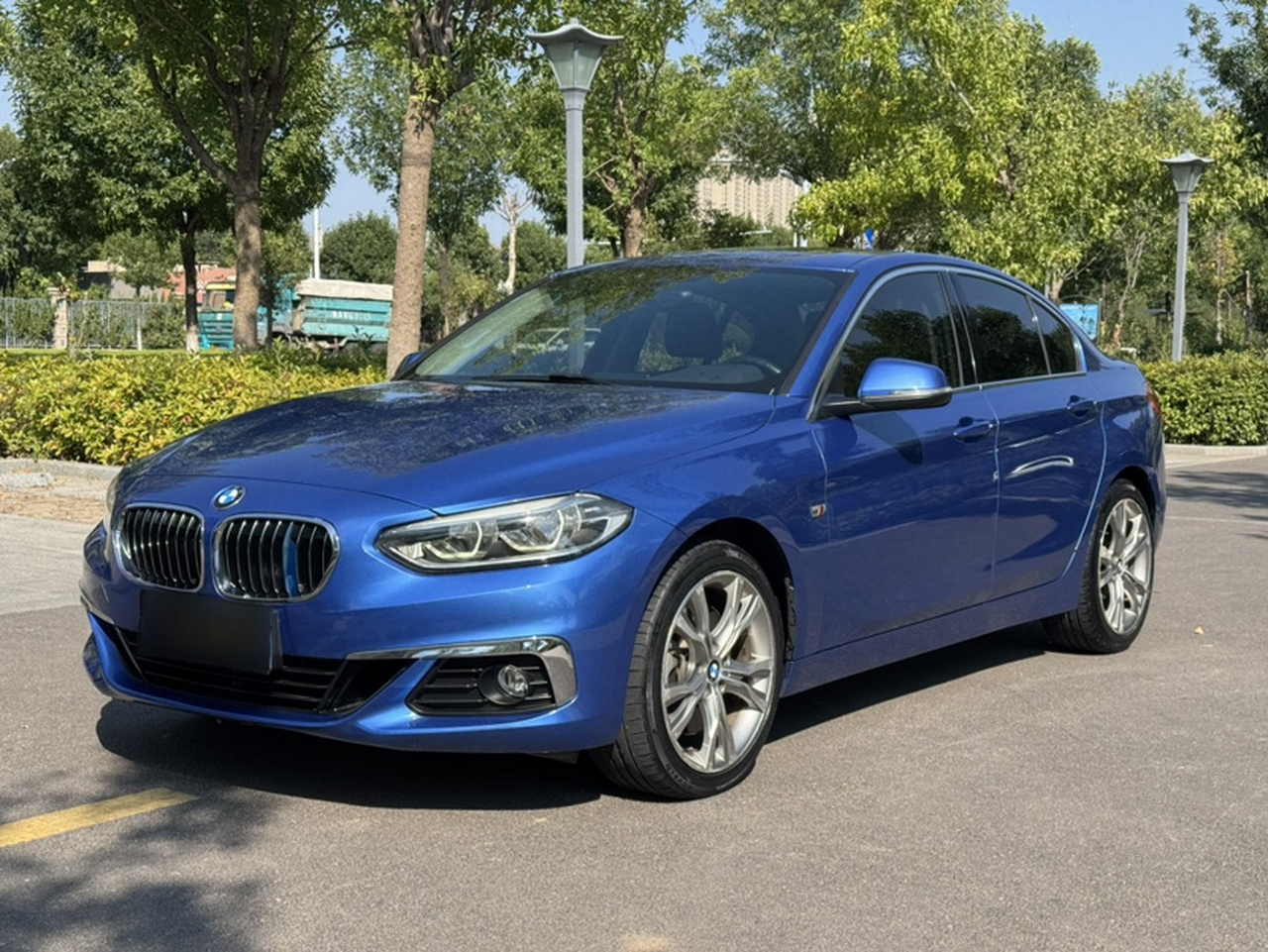 1 Series 2017 120i Design Package