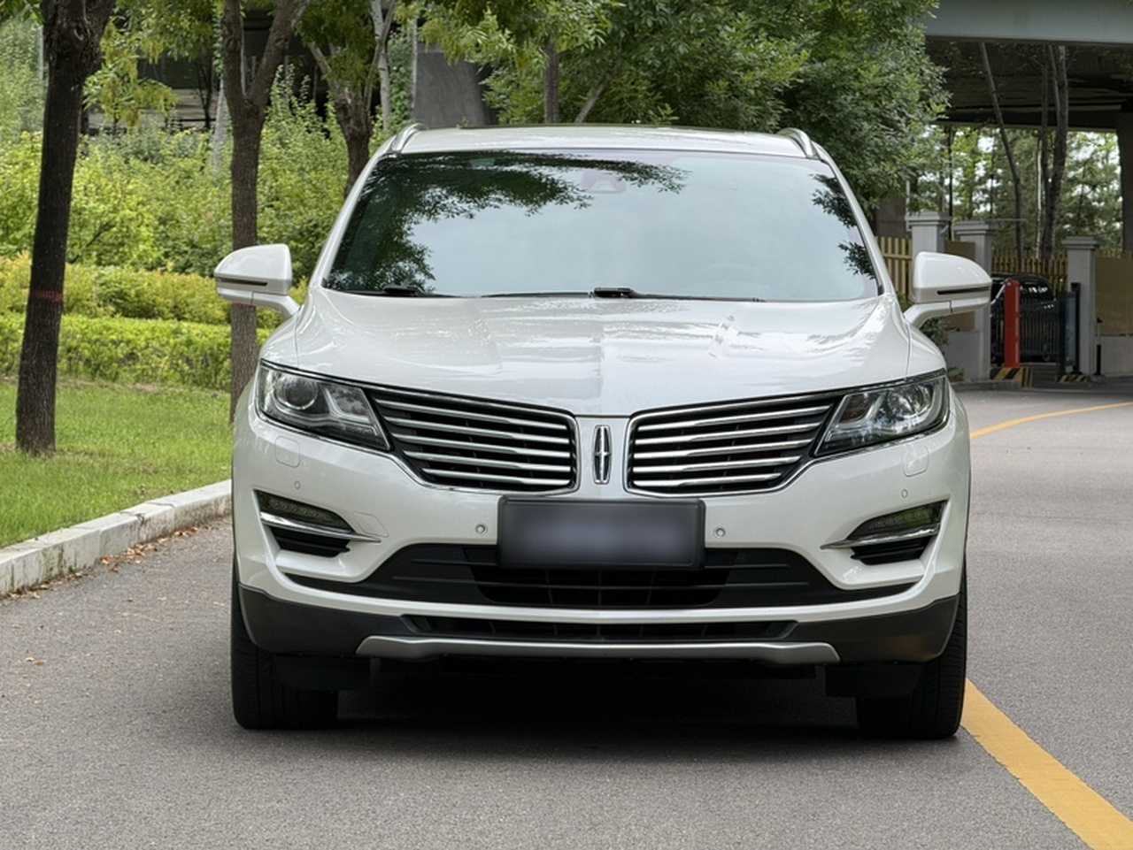 MKC 2017 2.0T AWD photo 3