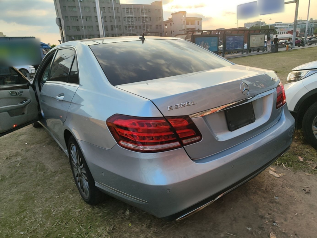 E-Class 2015 E 260 L Luxury photo 4