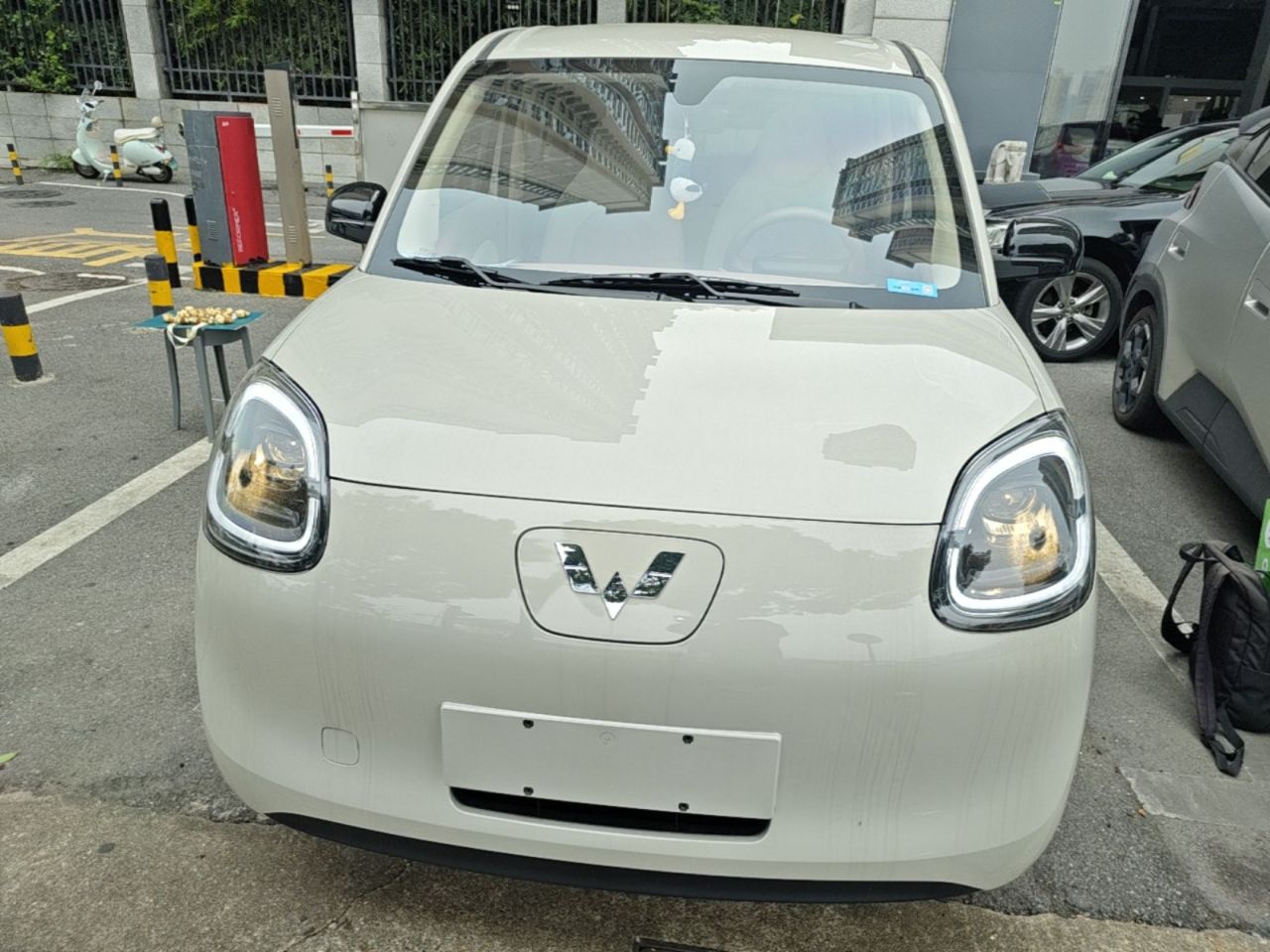 Hongguang MINIEV 2025 4th Gen 4-Door Advanced photo 2