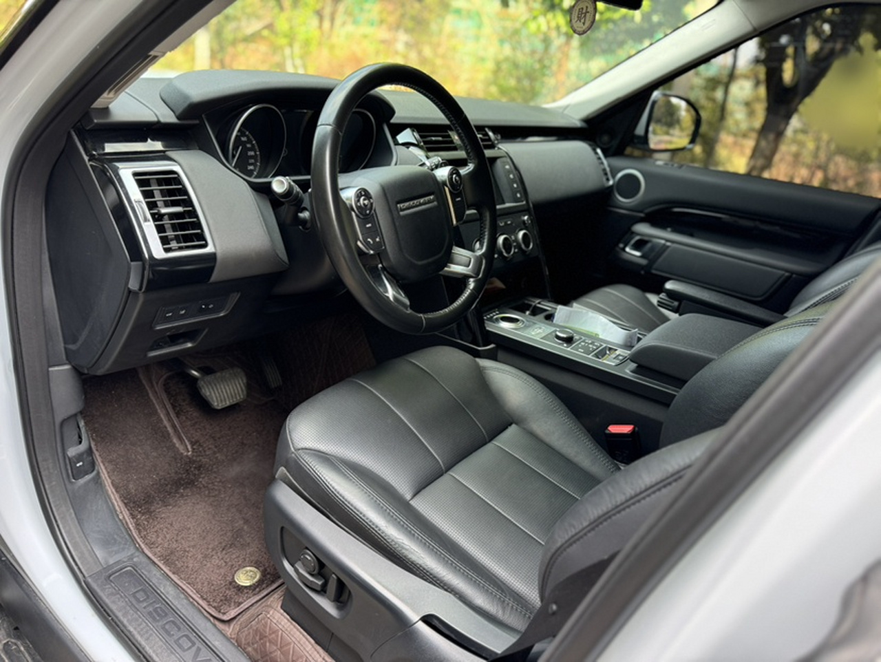 Discovery 2017 3.0 SC V6 S photo 4