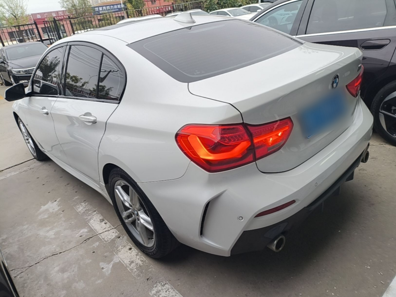 1 Series 2020 120i M Sport Package photo 4