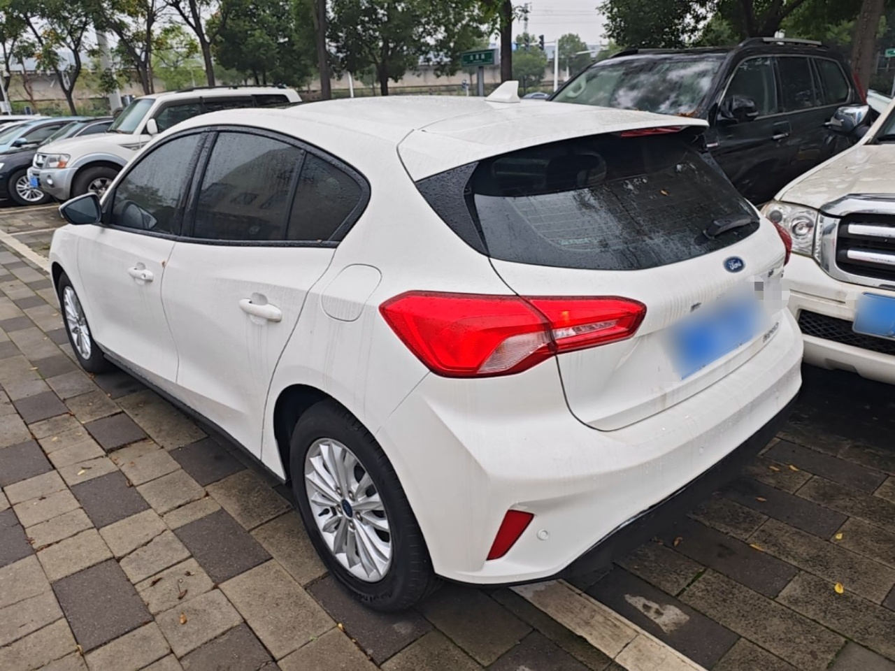 Focus 2019 Hatchback EcoBoost 180 AT photo 4