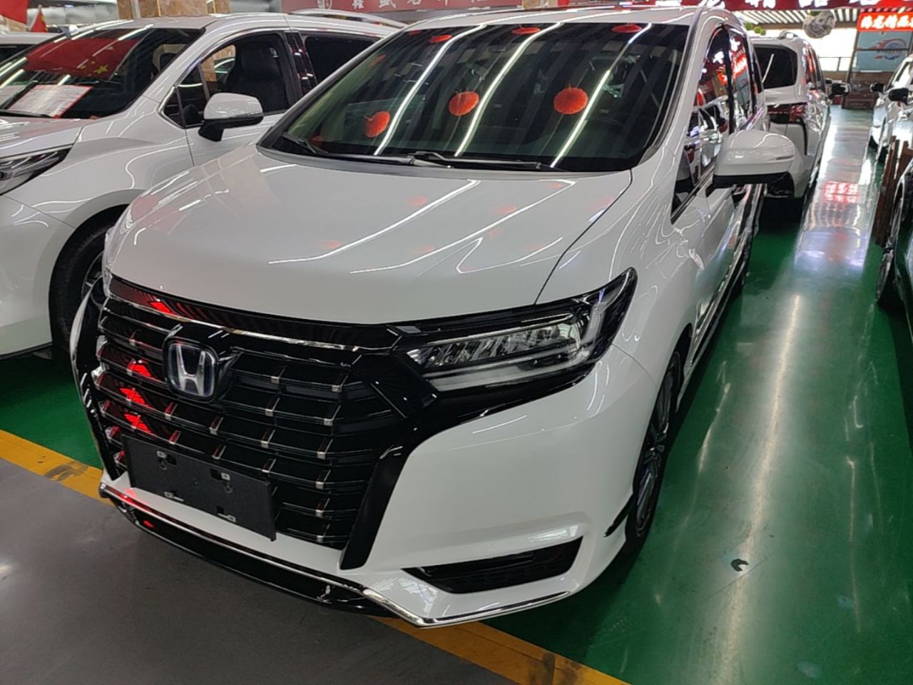 Elysion 2022 2.0L e:HEV Luxury