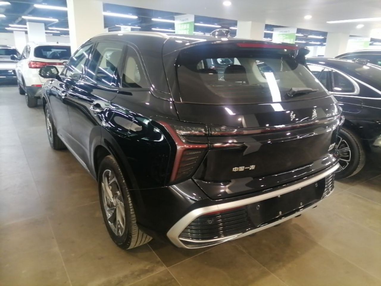 HS3 PHEV 2025 117km photo 4