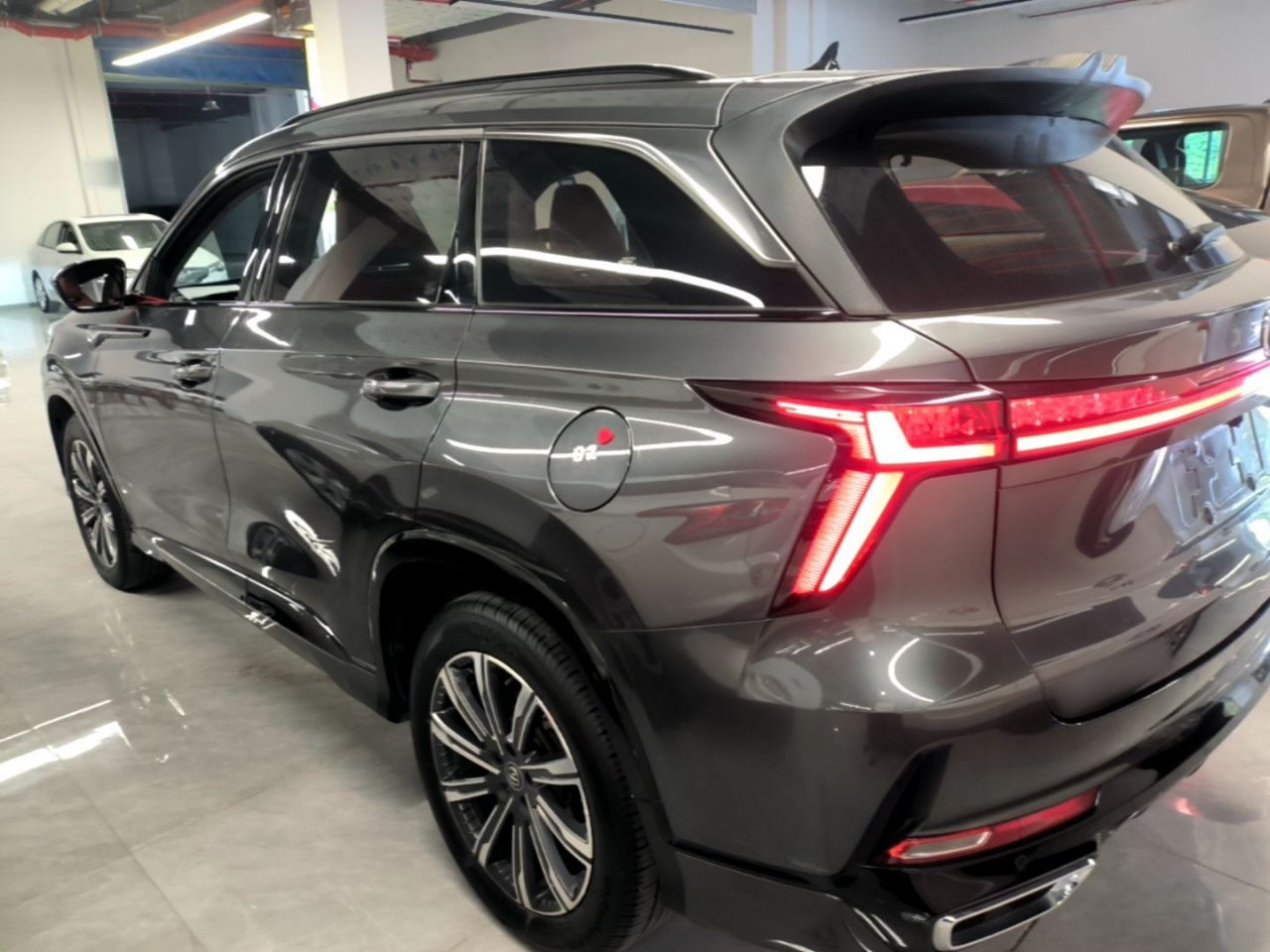 CS75 PLUS 2023 3rd Gen 1.5T AT Premium photo 4