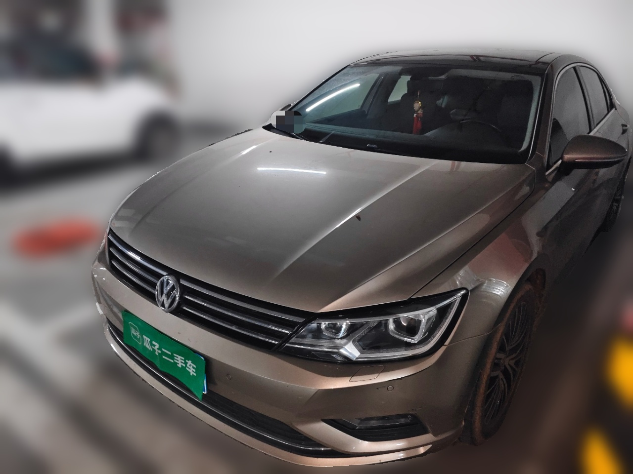 Volkswagen 大众 2018款 330TSI DSG豪华版