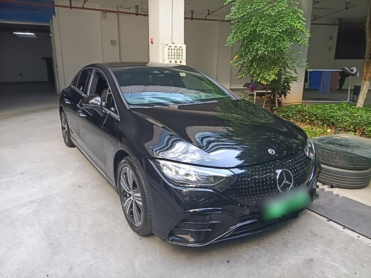 EQE 2022 350 Luxury photo 3