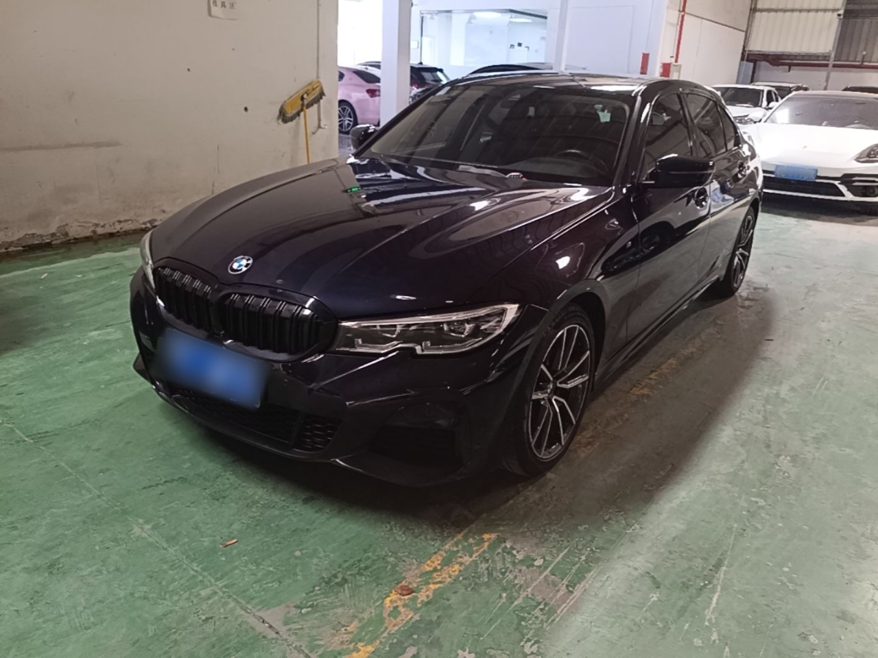 3 Series 2021 325Li M Sport Package