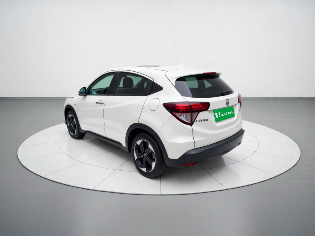 Vezel 2017 1.8L CVT RWD Pioneer photo 4