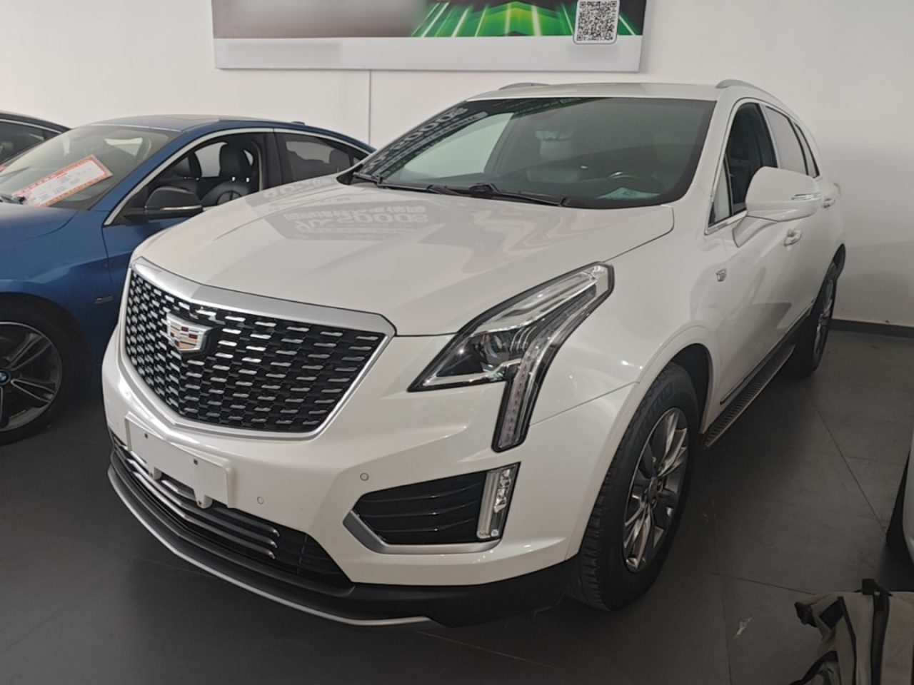 XT5 2020 28T Luxury