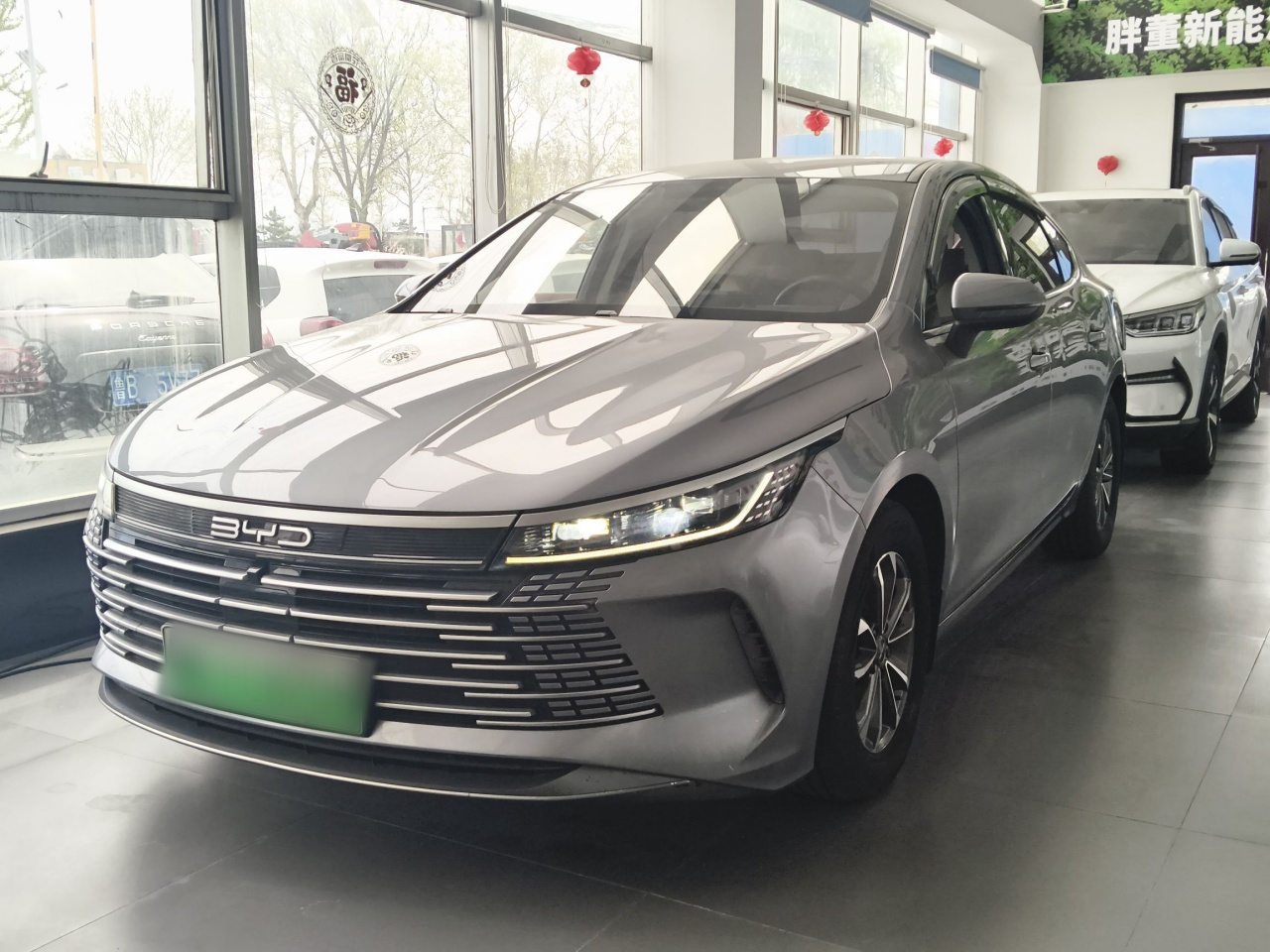 Destroyer 05 2023 Champion DM-i 55KM Luxury