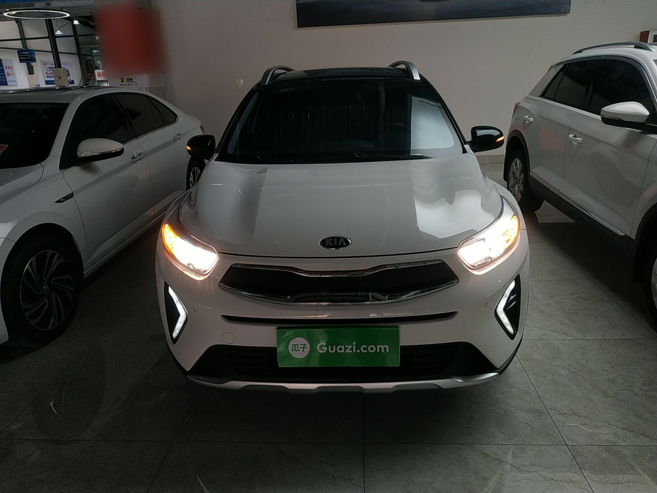 Stonic 2021 1.4L CVT photo 2
