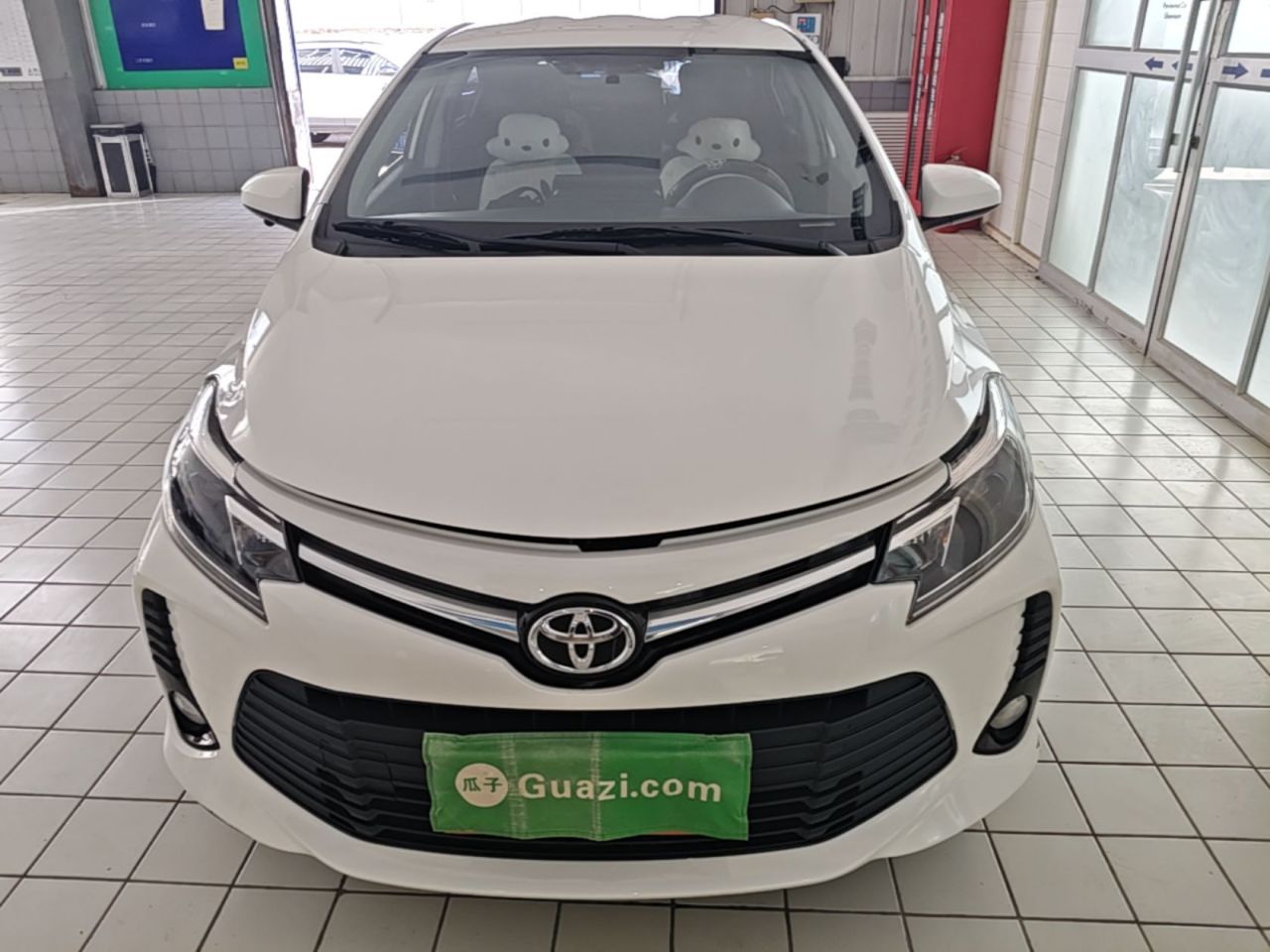 Vios 2022 1.5L 20 Anniversary Edition photo 2