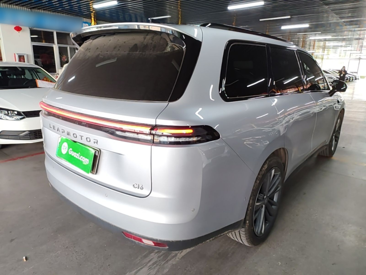 Leapmotor C16 2024 EV 520 Exclusive photo 4