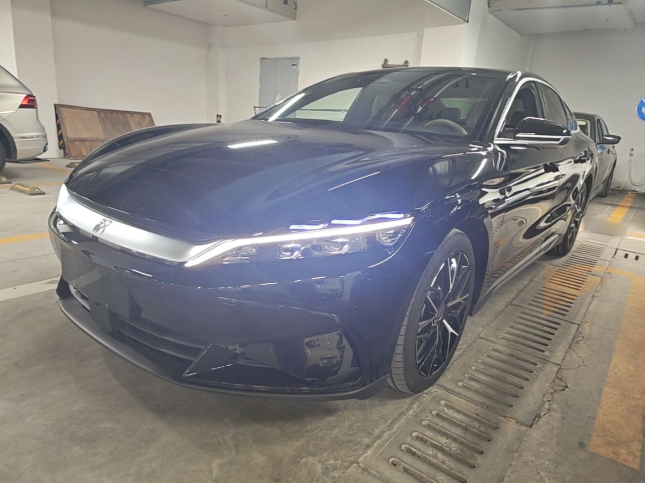 Han 2025 DM-i 125KM Premium