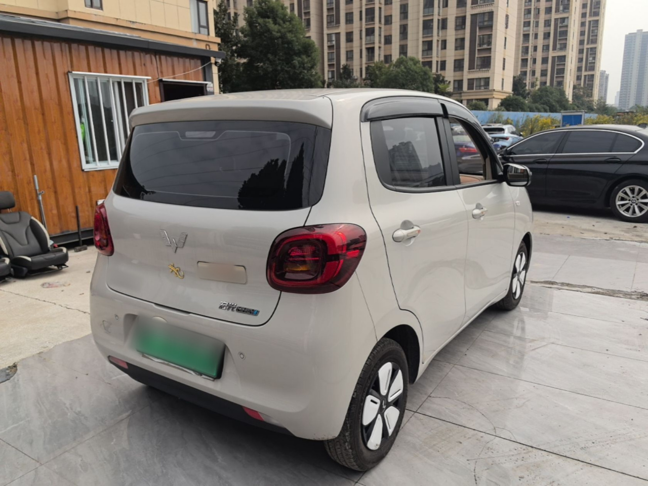 Hongguang MINIEV 2025 4th Gen 4-Door Advanced photo 4