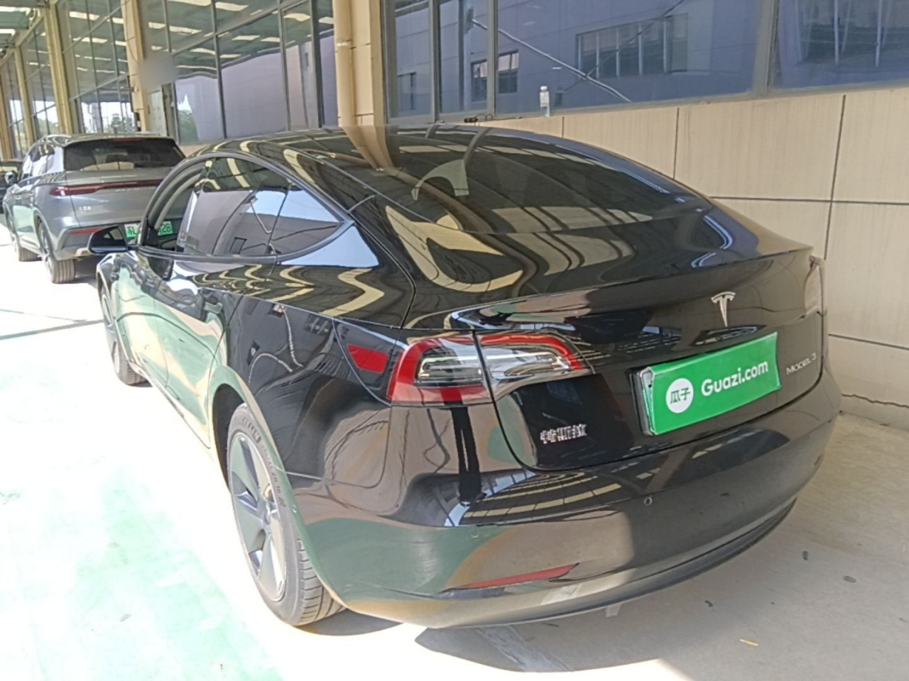 Model 3 2022 RWD photo 4