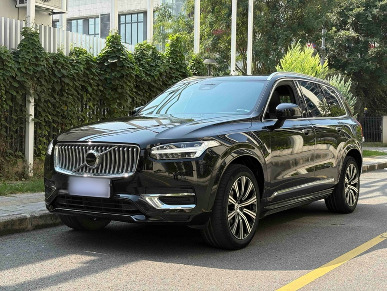 XC90 2023 B6 Luxury 7-Seater