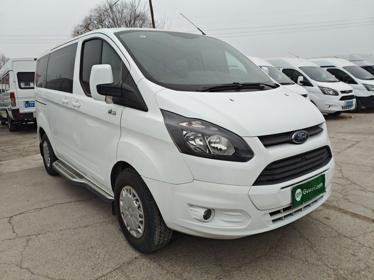 Transit 2019 2.0T Diesel Short Wheelbase 7-Seater China VI photo 3