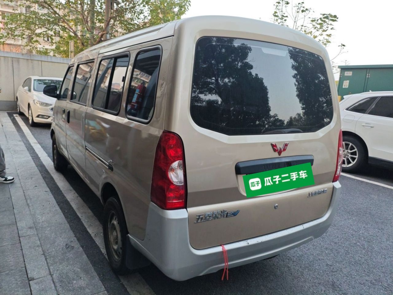 Wuling Rongguang EV 2020 Bus Base 7-Seater300KM photo 4