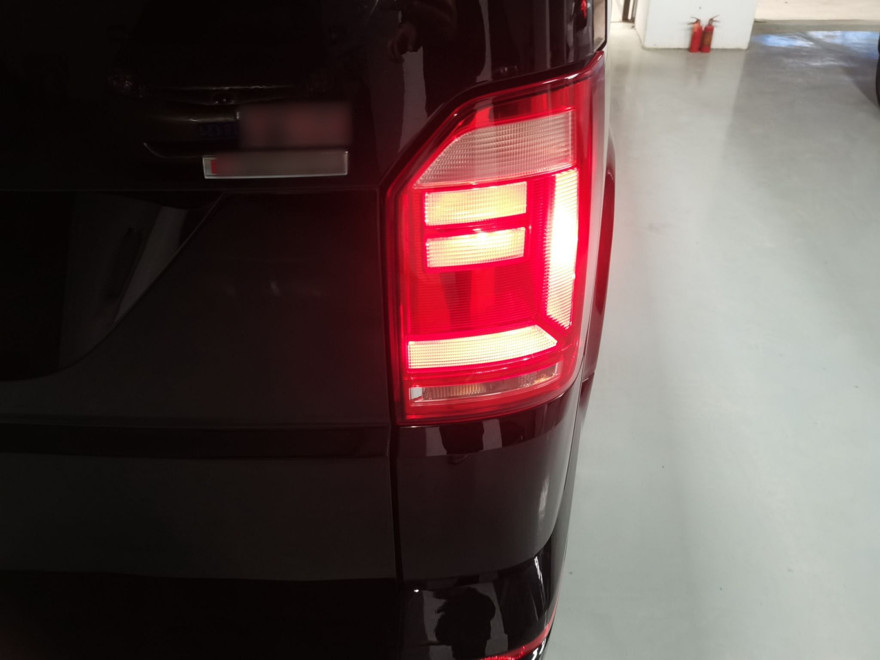 2017 2.0TSI AWD Comfort 7-Seater photo 2