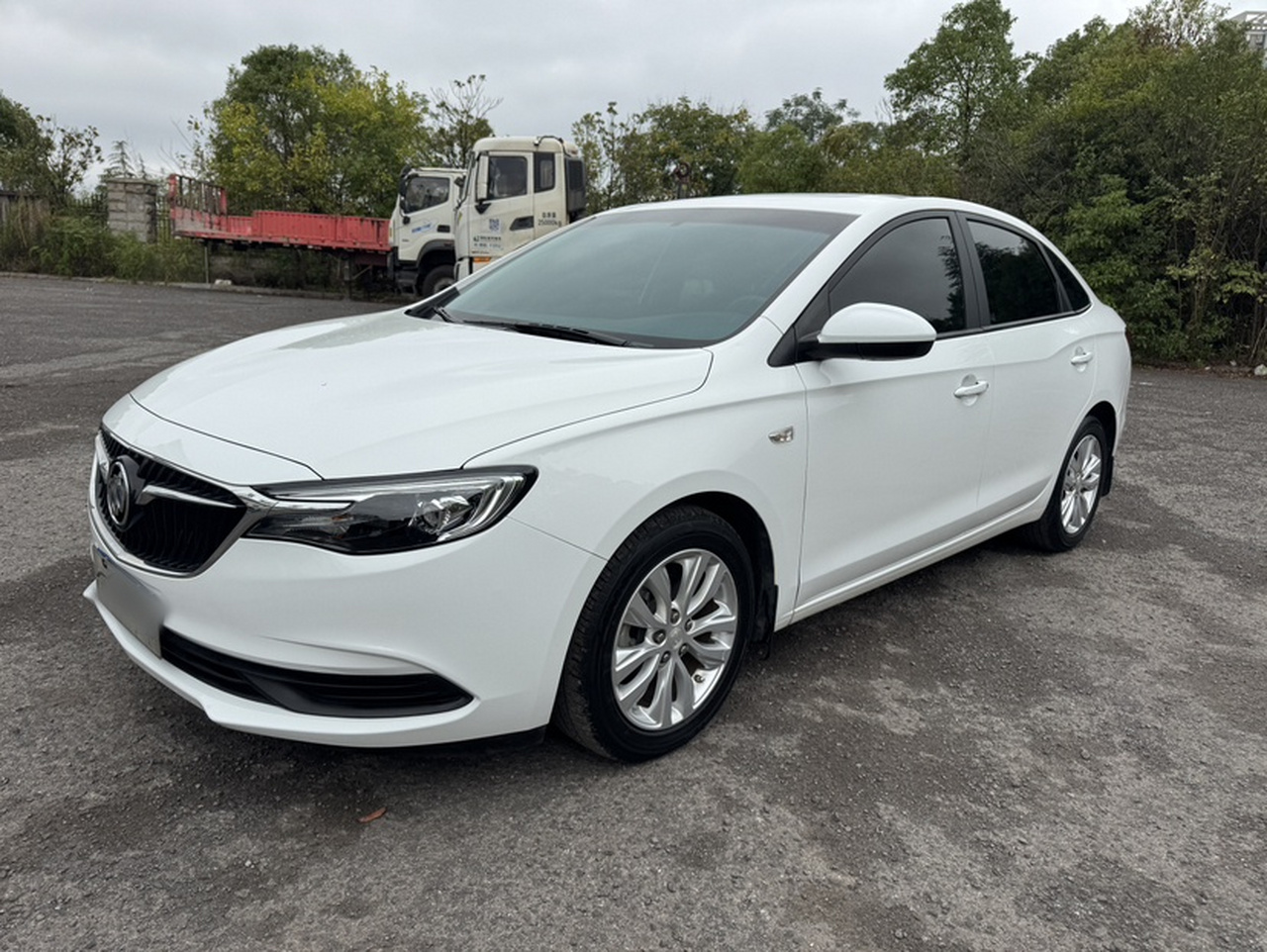 Excelle 2021 Facelift Classic 1.5L AT Progressive