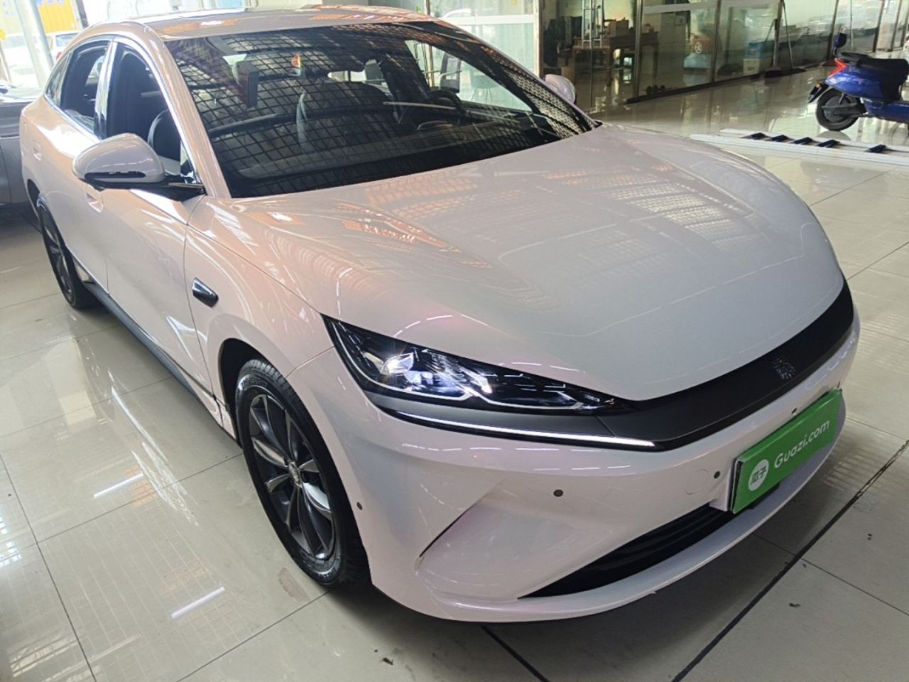 Qin L 2025 EV 545KM photo 3