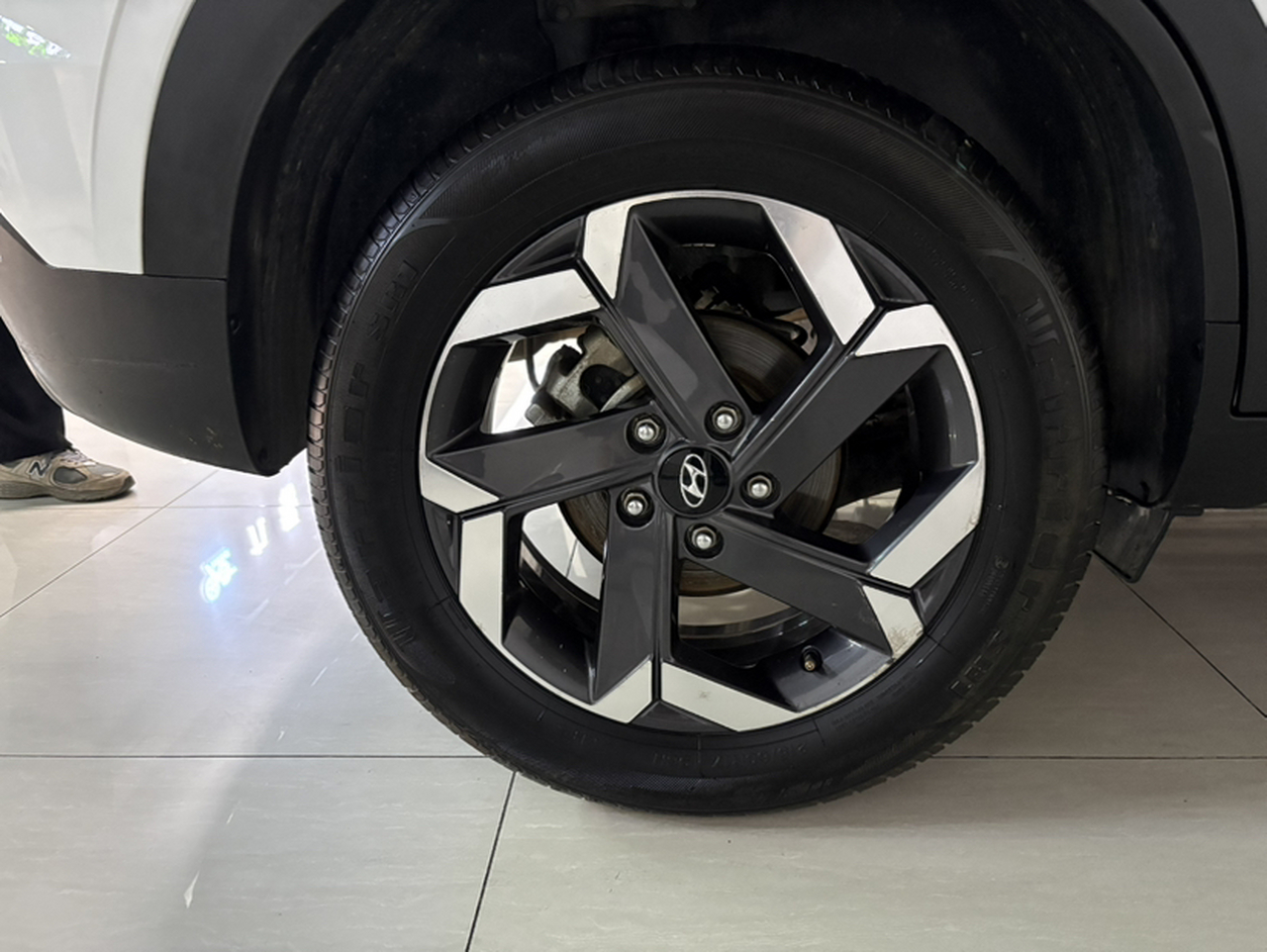 ix25 2020 1.5L CVT GLS Smart photo 4